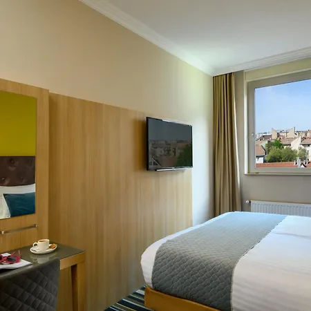 Hotel Leonardo 4*