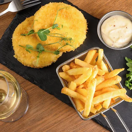 Leonardo 4* Budapest