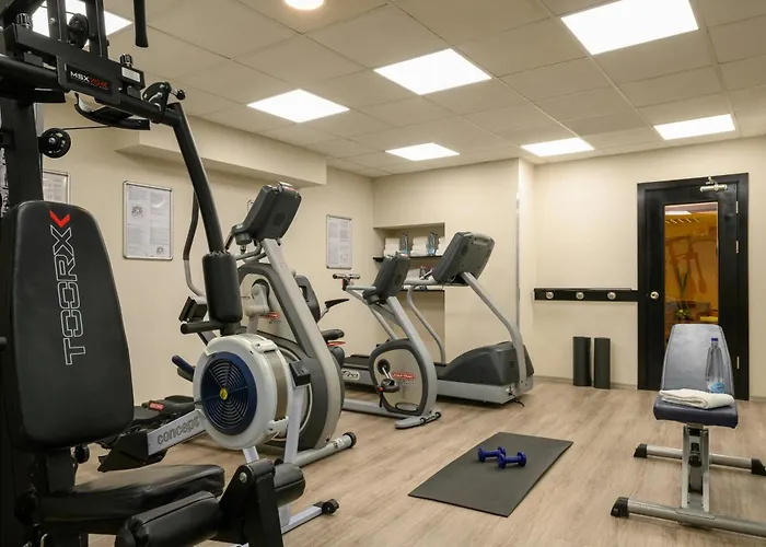 Leonardo Будапешт