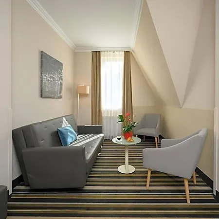 Hotel Leonardo