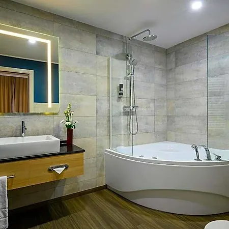 Leonardo Hotel