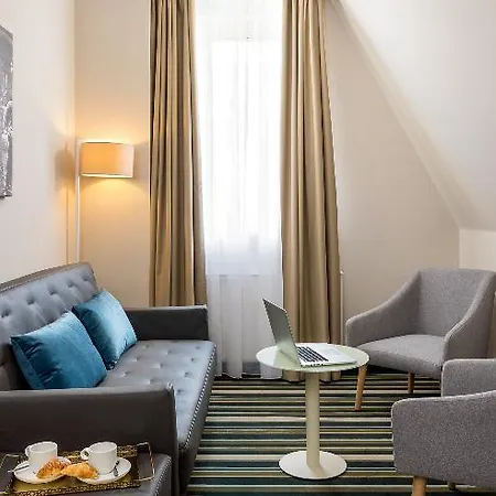 Leonardo Hotel 4*